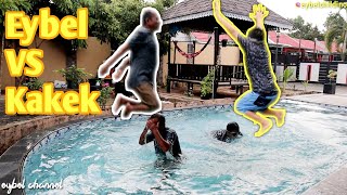 Eybel Dan Kakek Berenang Di Kolam Renang | Drama Lucu