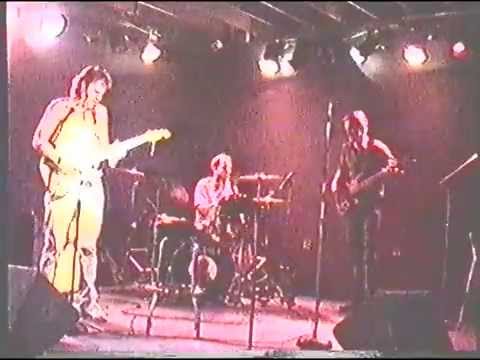 在 YouTube 上观看 The Crossing Club Fred Have You ever Loved a Woman.mpg