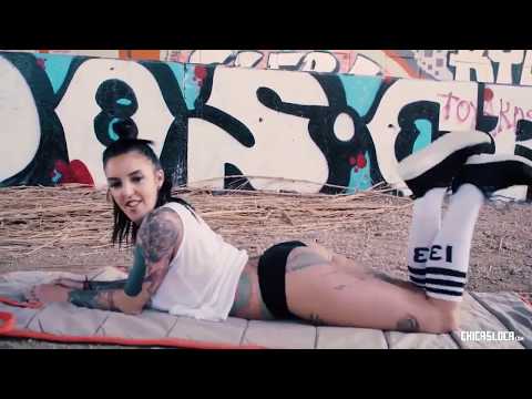 tattoo twerk teen 2019