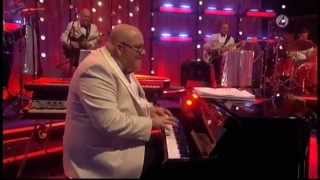 Video thumbnail of "Andreas Weise - Sunday Morning i BingoLotto, 31 december 2012"