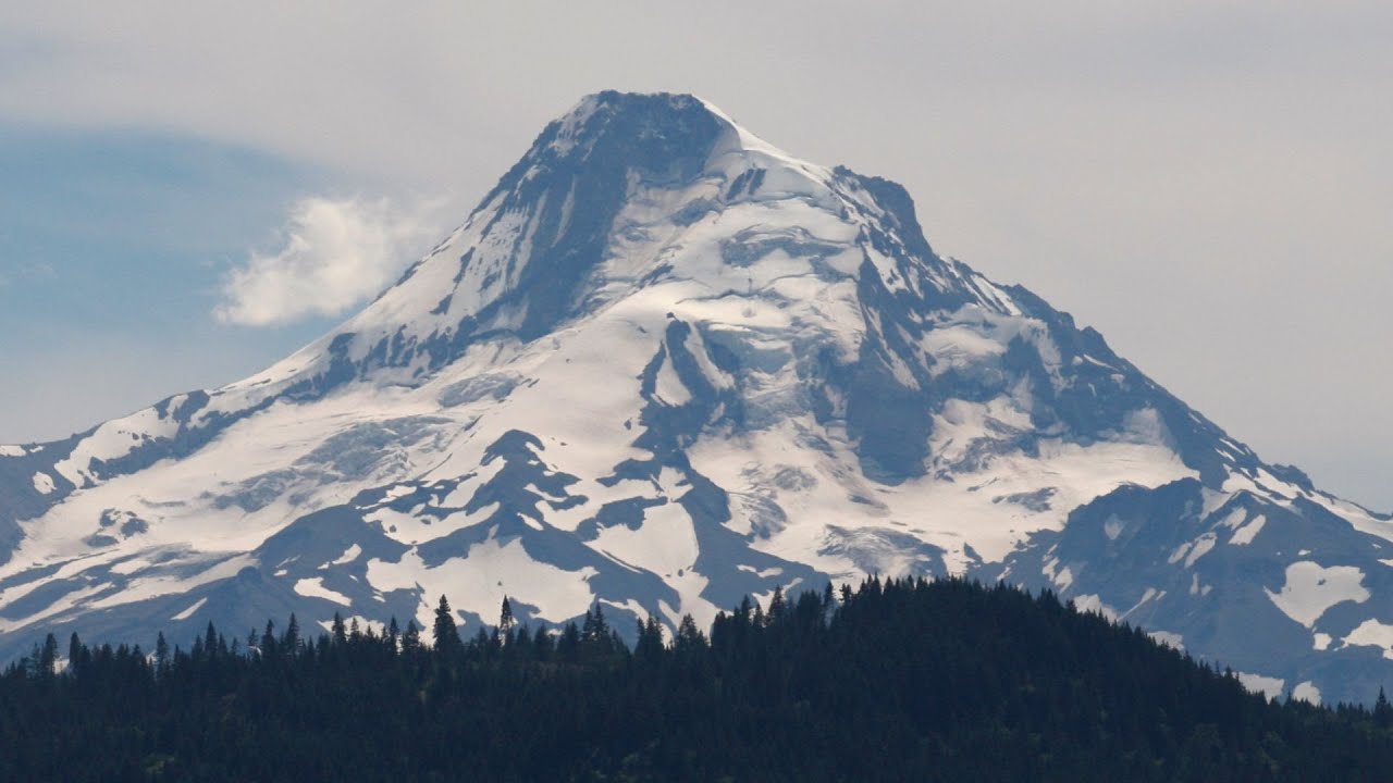 Bend climber missing on Mt. Hood as search shifts to recovery mission
