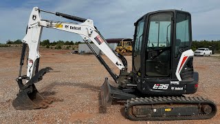 Bobcat E35 Excavator: How To Activate Hydraulic Thumb & Articulating Arm