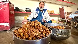 Marriage Hall Main Chicken Pakora Kese Banta Hai | 100 Kg Chicken Pakoda Chicken Fry | Mubarak Ali