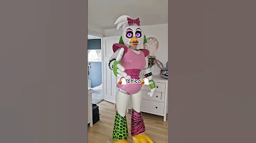 My glamrock Chica costume reveal! #fivenightsatfreddys #chica #glamrockchica #fnaf