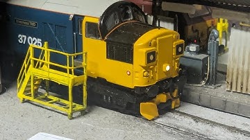 Finnbrough N gauge - Depot hard standing, concrete area using Hobbycraft concrete paste