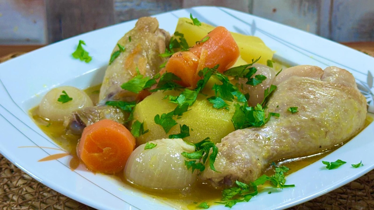 Tavuk Haşlama Tarifi | 15 Dakikada Lezzetli ve Pratik Yemek!