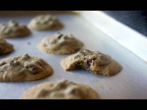 Easiest Basic Chocolate Chip Cookies
