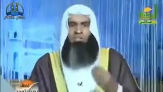 شاهد الكارثة
عبد القادر الكيلاني يتشاجر  مع الله  ويهدد الملائكة  بإحراق الجنه فيثني الله عن قراره