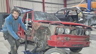 New Sill & Floor Section On Auto Alex's Classic BMW E30!