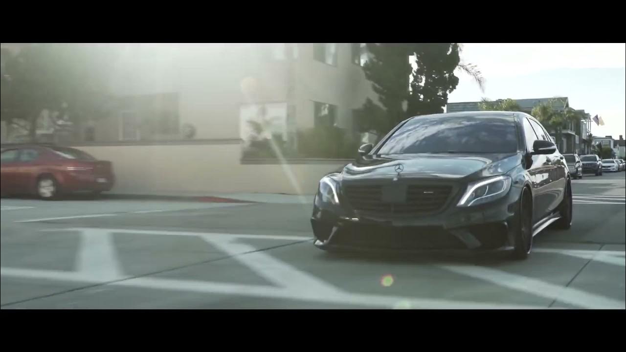 Night lovell клип. Mercedes обложка. Песня черный mercedes. Обложка для трека мерседес. Черный мерин лукаверос.