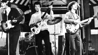 Living On A Thin Line - The Kinks chords