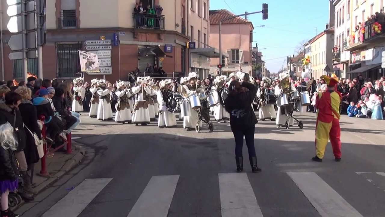 Carnaval de Raon l'Etape le Dimanche 3 mars 2013 (partie 1 )