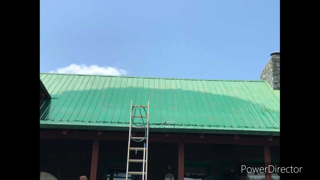 Cooling a metal roof with well water