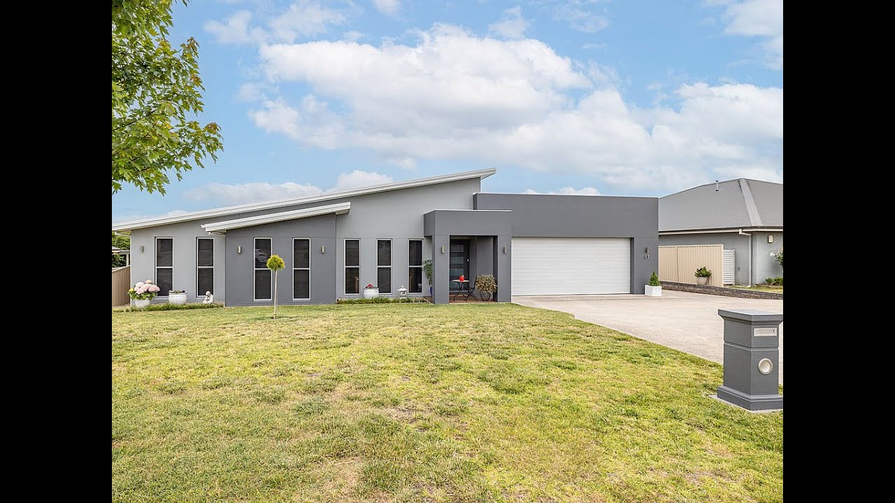 41 Westborne Drive, Llanarth Video Tour YouTube