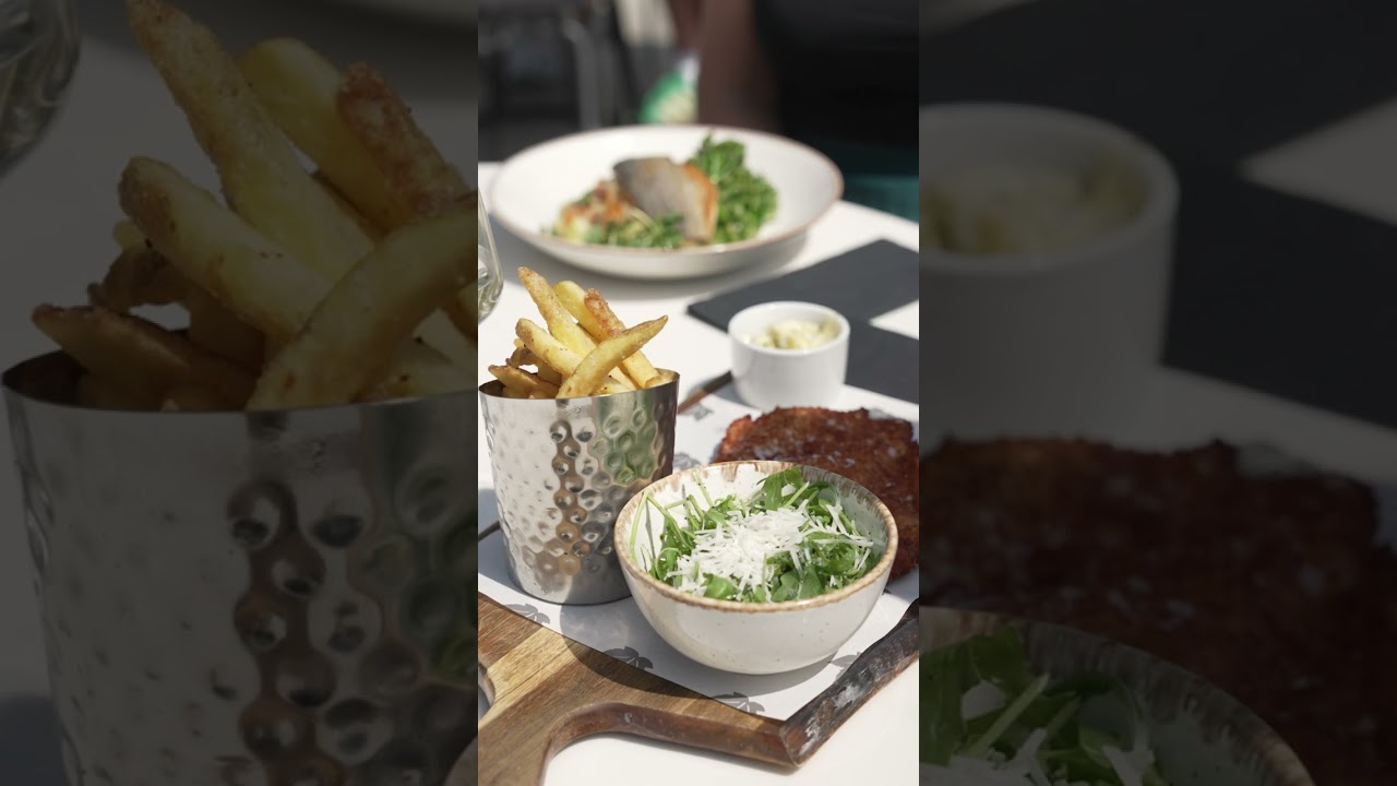 Garden Pavilion and Members Bar at Exeter Golf and Country Club