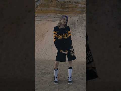 ستوريات رقص بنات ضحك وناسه فرفشه