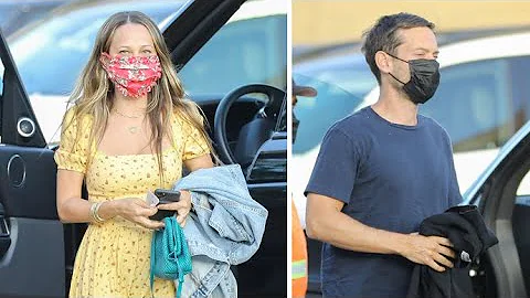 Tobey Maguire Reunites With Ex-Wife Jennifer Meyer...