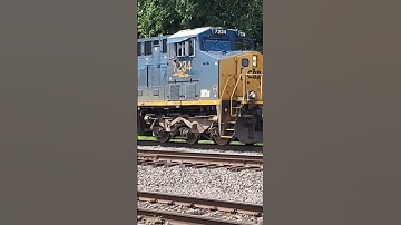CSX LEADER WITH AWESOME K5LA HORN THRU CROSSING!! LINK IN THE DESCRIPTION.