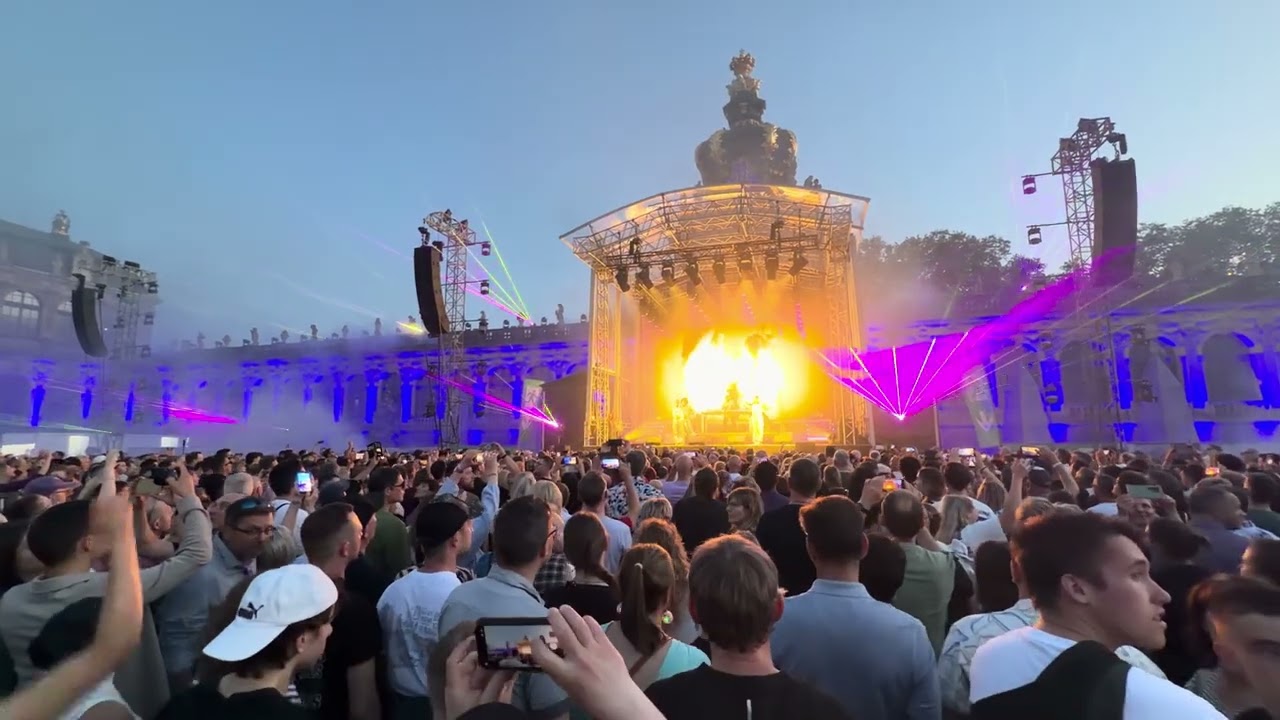 Purple Disco Machine - 2026 - Zwinger Dresden - Body Funk - YouTube