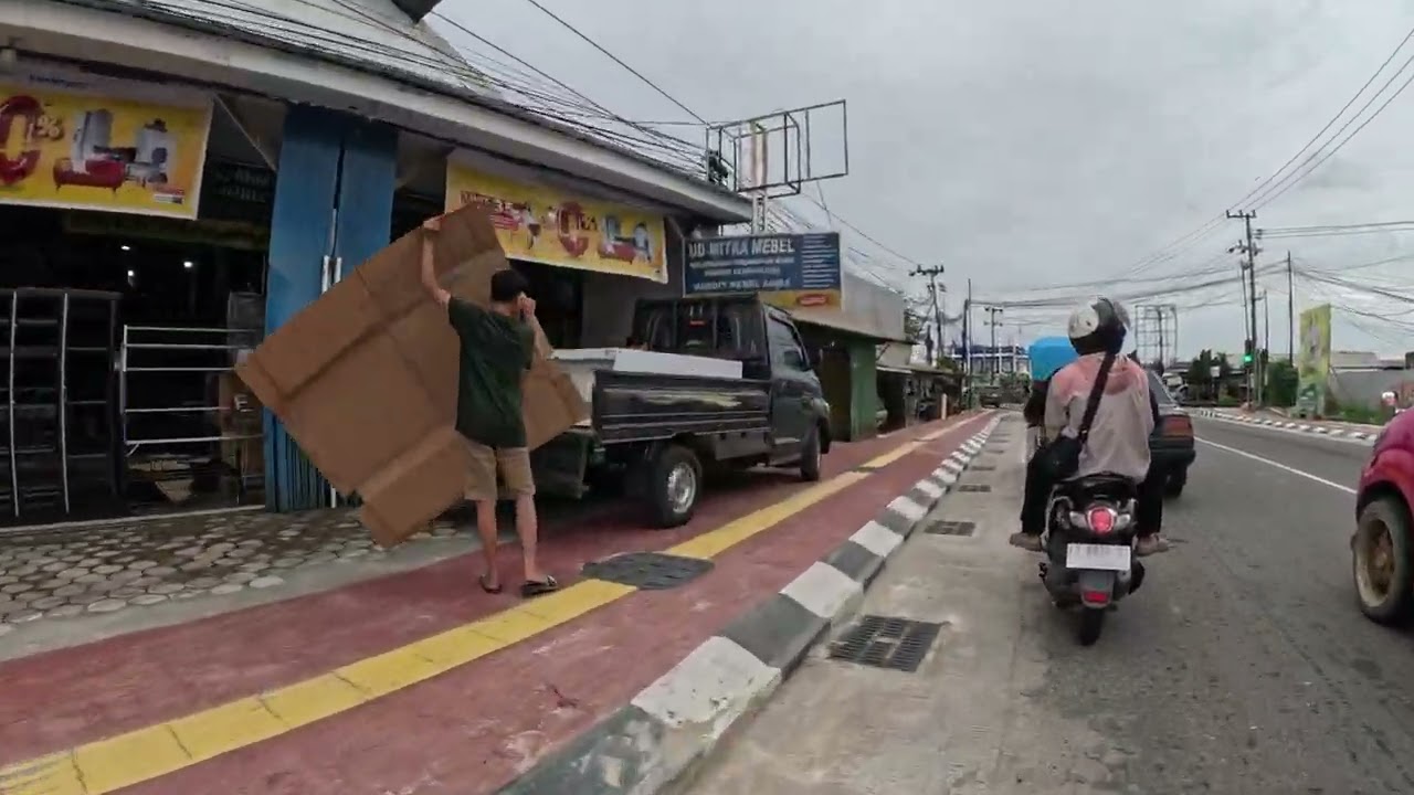 Jalan - Jalan di Kota Bontang