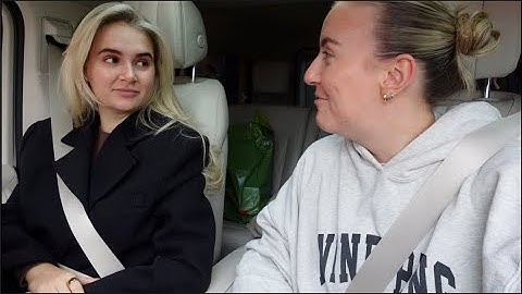 VLOG | SISTER SHOPPING & NEW PIERCINGS | MOLLYMAE | AD