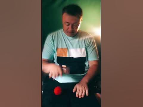Илон Макс показывает фокус - YouTube