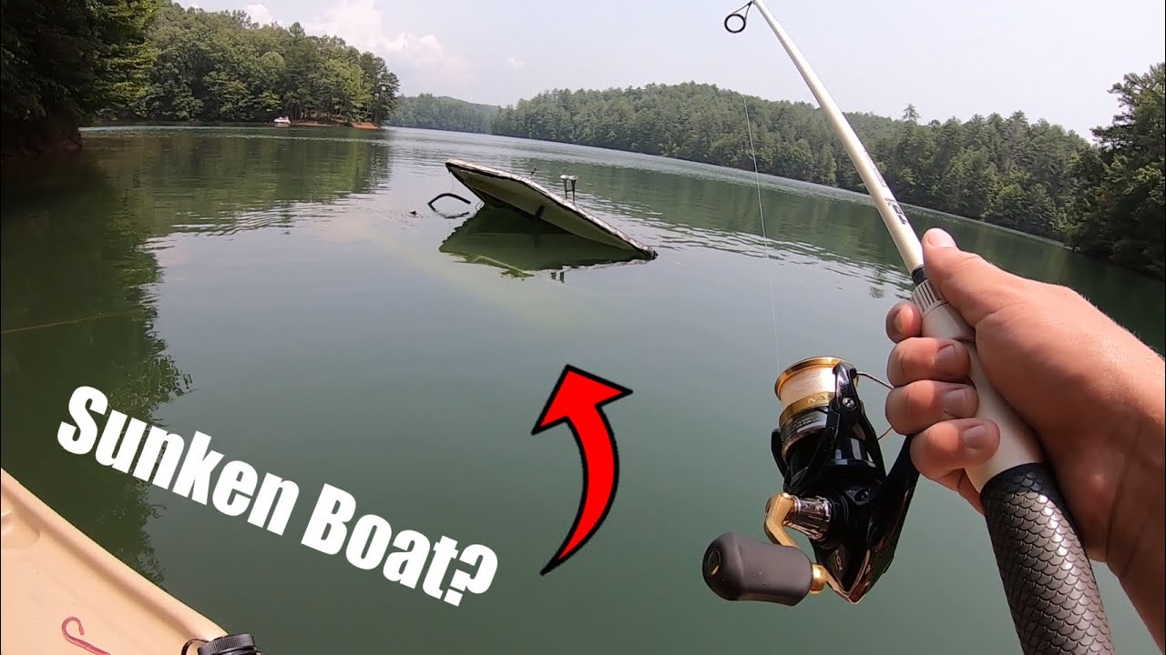 Surprising Finds Bass Fishing a NEW Lake!! (Hiwassee Lake, NC)