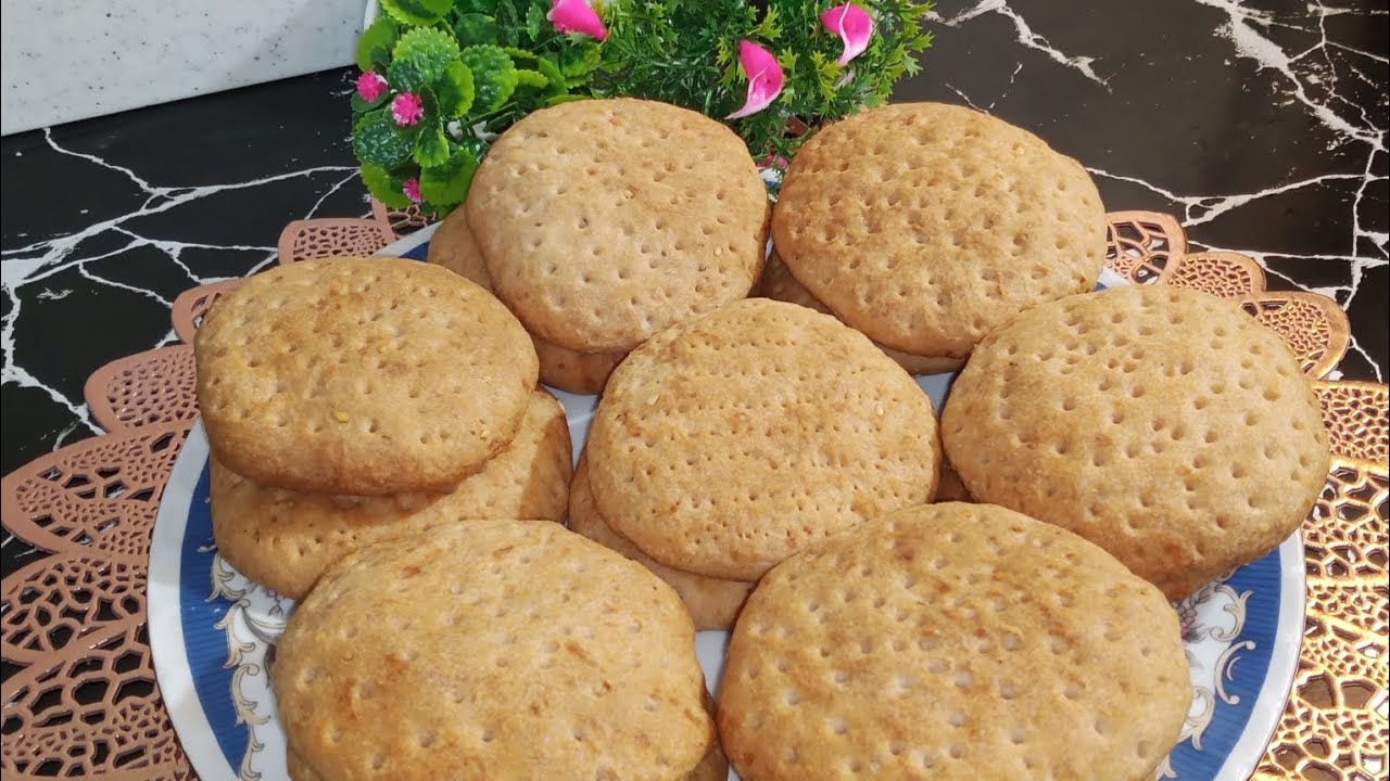 القرص الناشفة الدايبة بأسهل الطرق#اكسبلور_explore #معجنات #مخبوزات #cooking #طبخات #fypシ゚viral 