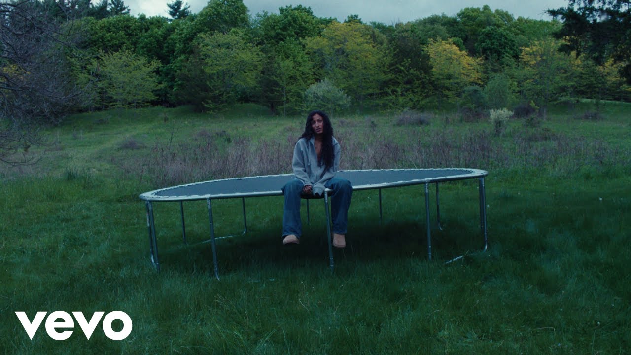 Leyla Ebrahimi - i'm a little flower (Official Music Video)