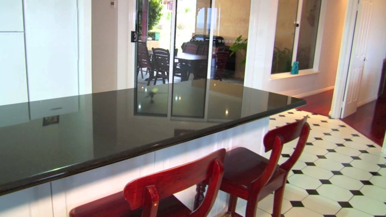 11 Brown Lane, White Peak YouTube