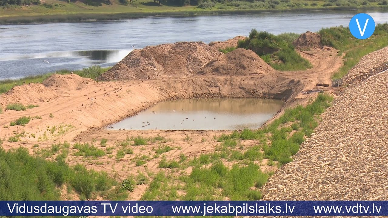 Kādam nolūkam pie Daugavas aizsargdambja Jēkabpilī izrakti dīķi?
