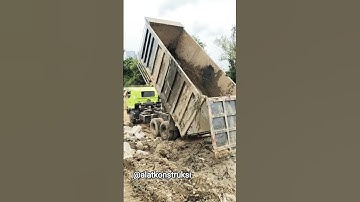 DUMP TRUCK HINO MELAKUKAN BUANGAN LUMPUR NORMALISASI KALI MATI BEKASI PART 108 #shorts