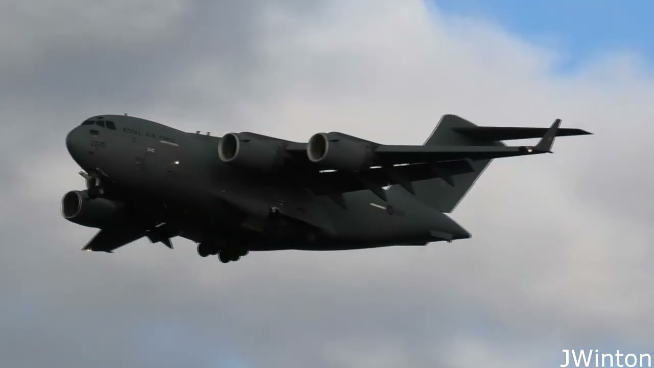 Boeing C-17 Globemaster ZZ175 landing & takeoff at Newcastle Airport