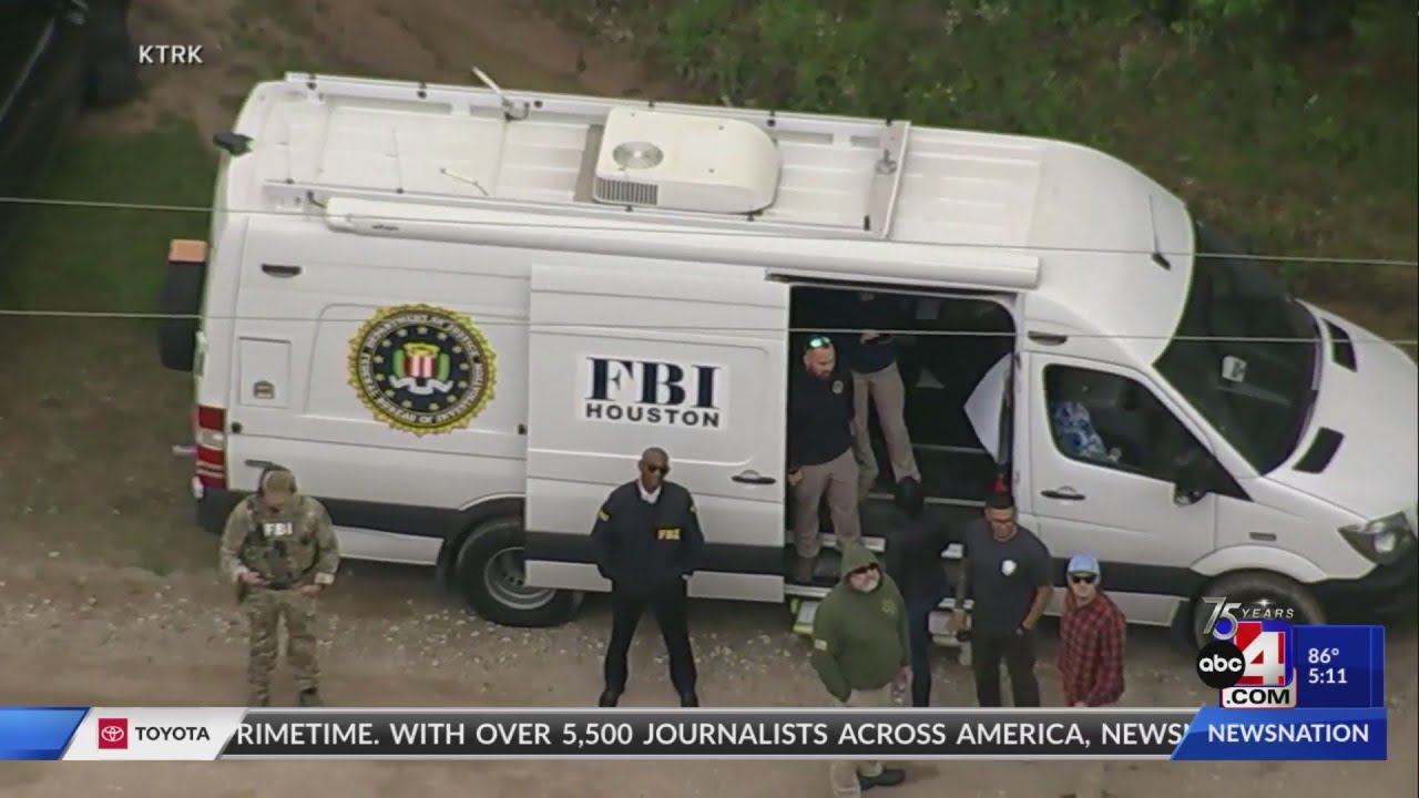 FBI leads manhunt for suspect in family shooting in their home in Texas ...
