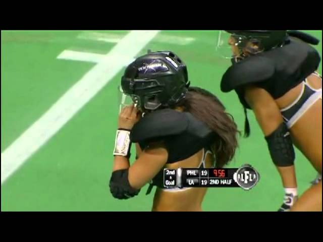 Ladies football league 2011 bowl - YouTube