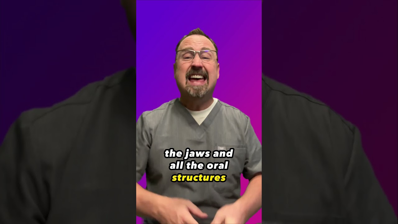 Pediatric dentist vs Family dentist | When does my child need to see a pediatric dentist?