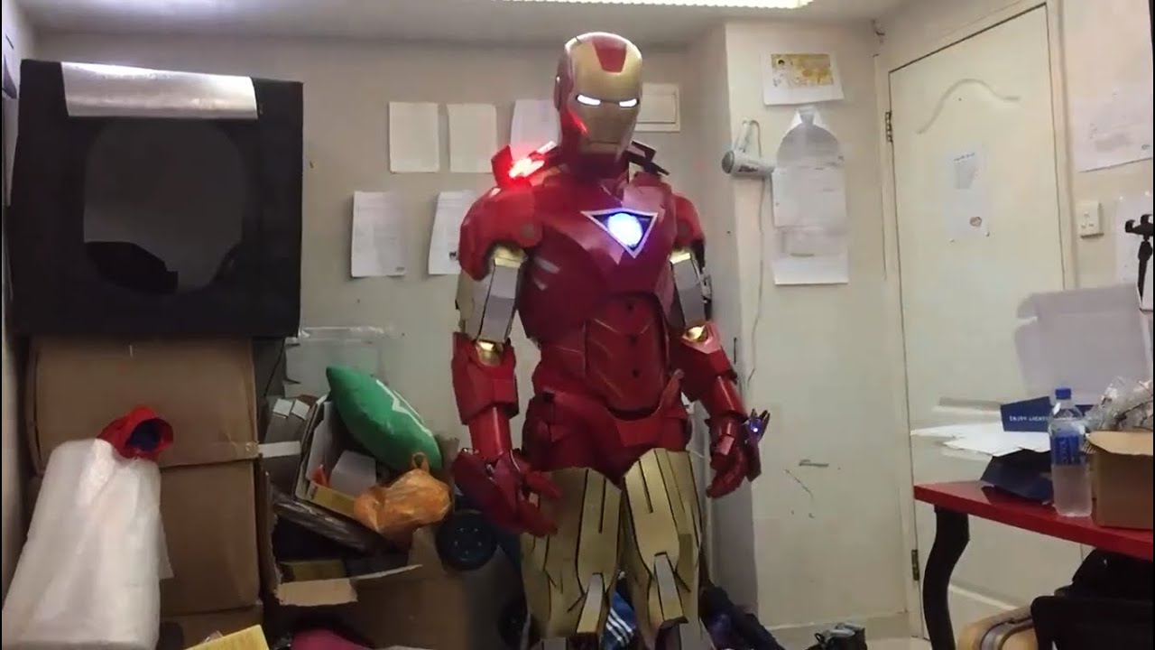 Roupa do Homem de Ferro - YouTube