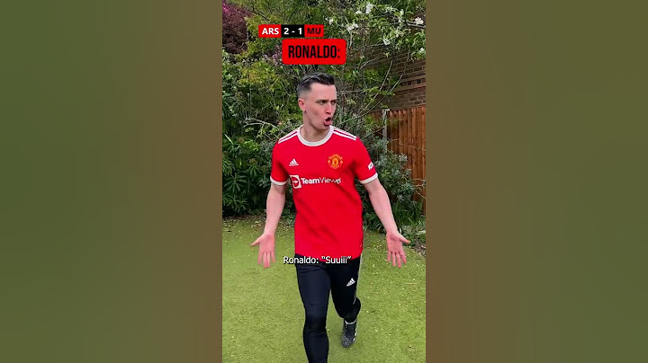 BLIND REFEREE COSTS MAN UTD?! (**EXTREMELY DUMB**)
