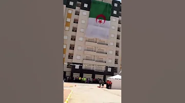 من سكيكدة تابعو عملية توزيع سكنات جديدة بمناسبة عيد الاستقلال 