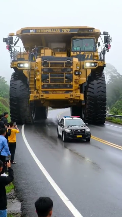 Truk tambang terbesar #trukoleng #mining #viralvideo #reels #fyp