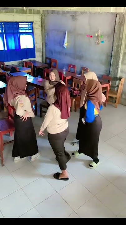 Tobrut SMA tobrud ceker babat logo tesla kejepit kelihatan #sekop #duet #cekerbabat #tobrud
