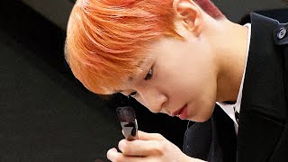 (ENG/SPA/IND) [#LipstickPrince] Tense NCT Doyoung Is Pro at Applying the Base | #Mix_Clip | #Diggle