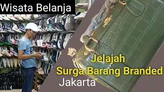 Review Pasar Ular Plumpang, Destinasi Pemburu Barang Branded Harga Murah!!