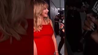 Famous Suki Waterhouse Redefines Pregnancy Glam #viral #shorts #sukiwaterhouse Wealth