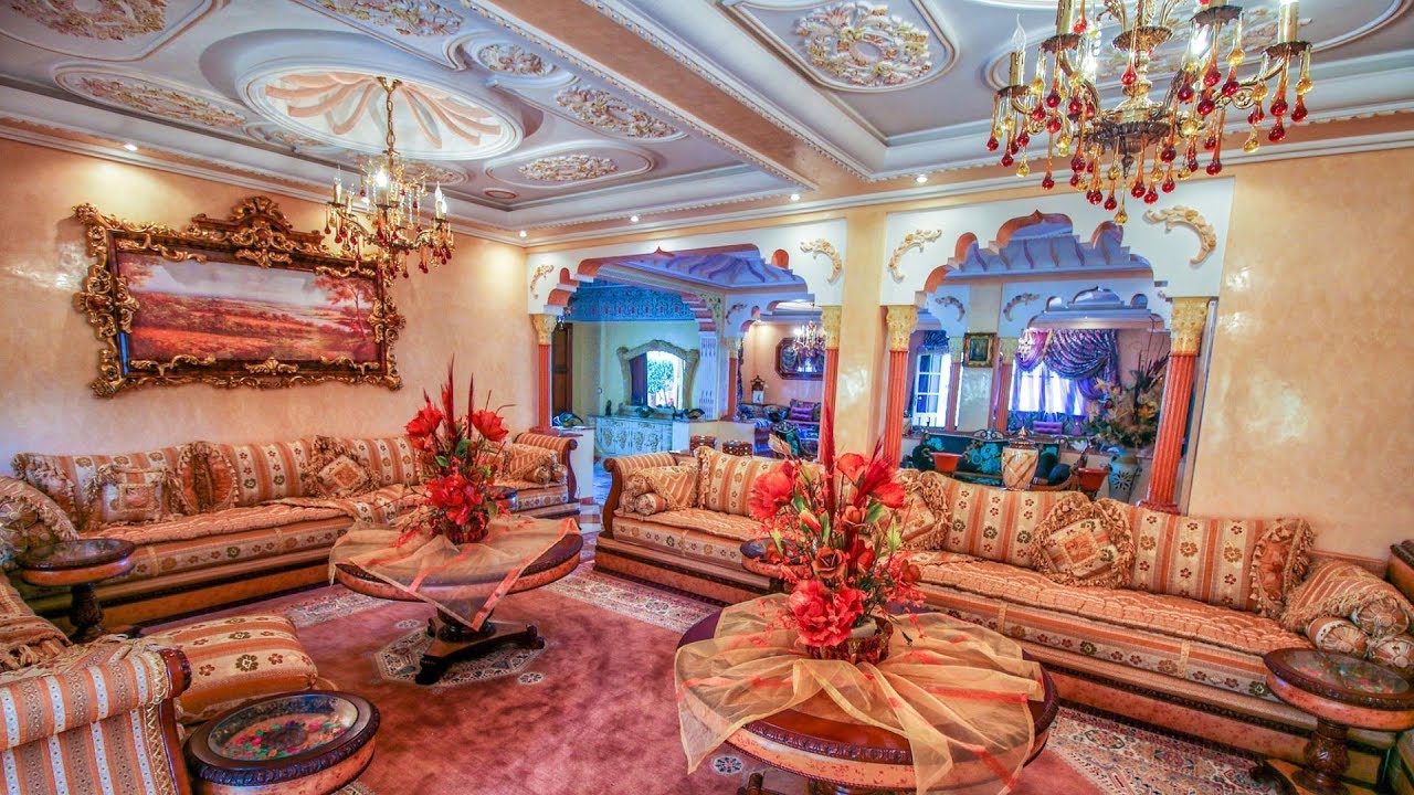 فيلا فاخرة للبيع مجهزة بأحدث وأفخم الأثاث والديكورات الحديثة التي تعشقها العين villa de luxe