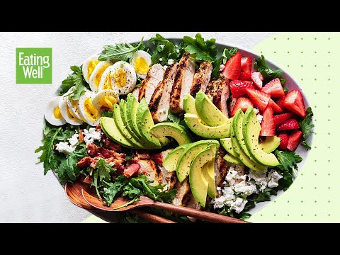 This Cobb Salad With Grilled Chicken Is the Perfect Summer Dinner | 30-Day Weight-Loss Meal Plan