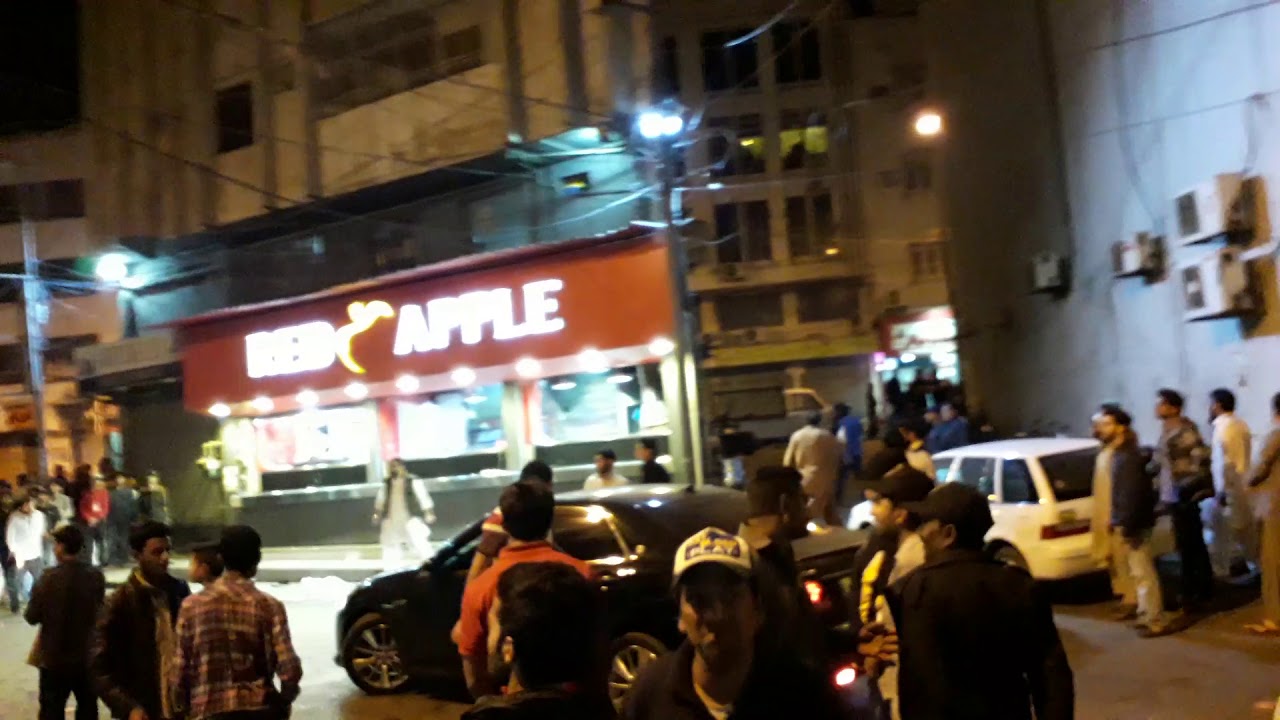 Karachi DHA khadda market fight red apple Todd bhodd dya yaha ke 30