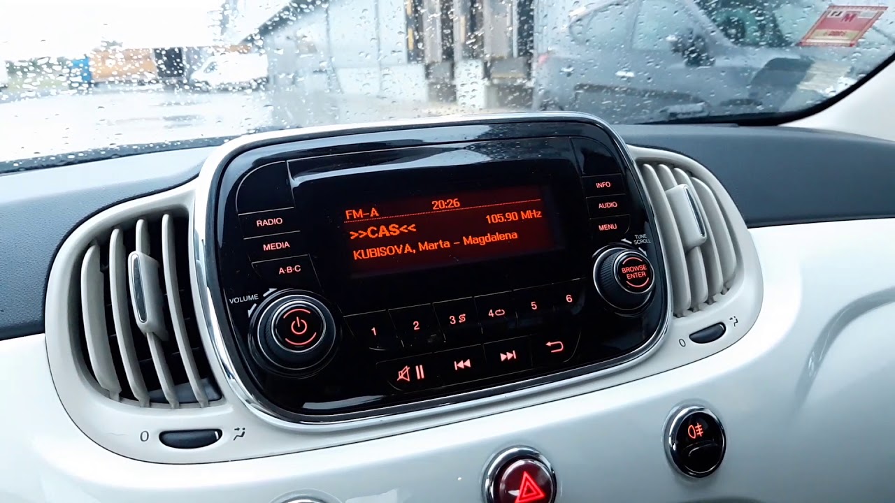 Radio feat fiat500 - YouTube