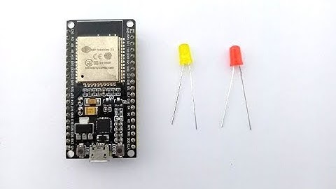 Lighting two LEDs by ESP32 card