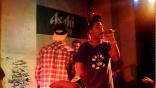 Price Tag [Jessie J Cover] HD - Rizzle Kicks - Green Door Store, Brighton